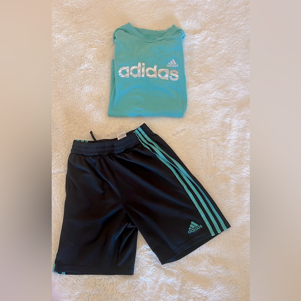 Boys adidas short and tshirt set